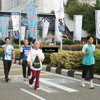 Runner Photo 4753718