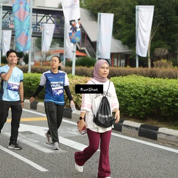 Runner Photo 4753756