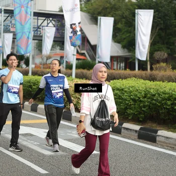 Runner Photo 4753787