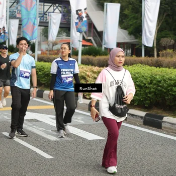 Runner Photo 4753815
