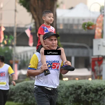 Runner Photo 4754003