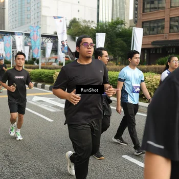 Runner Photo 4754049