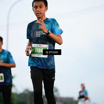 Runner Photo 4754070