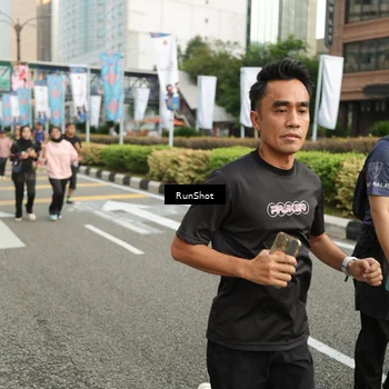 Runner Photo 4754129