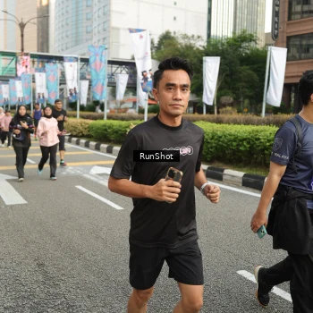 Runner Photo 4754146