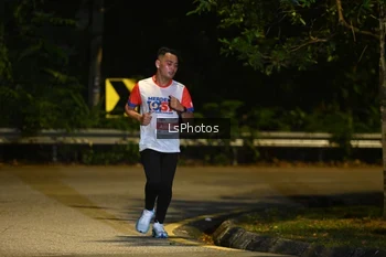 Runner Photo 4754165