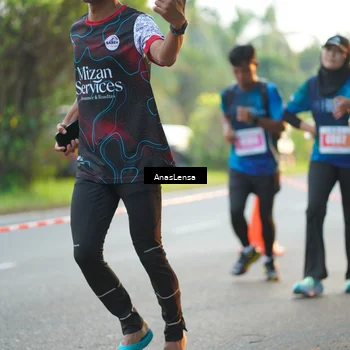 Runner Photo 4754172