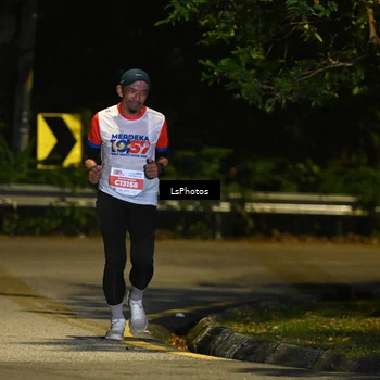 Runner Photo 4754302
