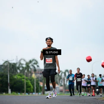 Runner Photo 4754356
