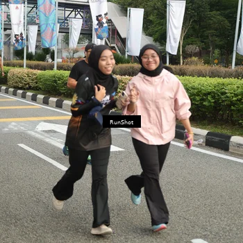 Runner Photo 4754426