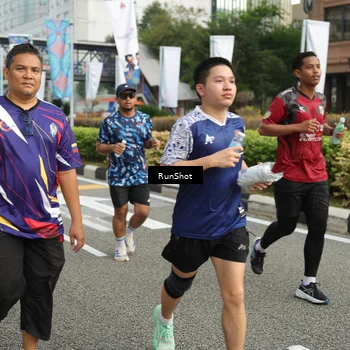 Runner Photo 4754463