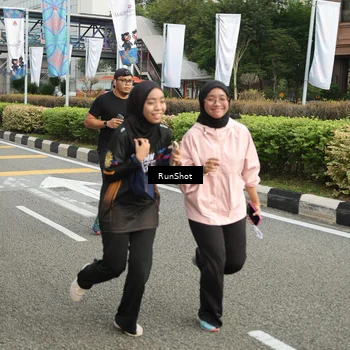 Runner Photo 4754469