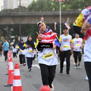 Runner Photo 4754513