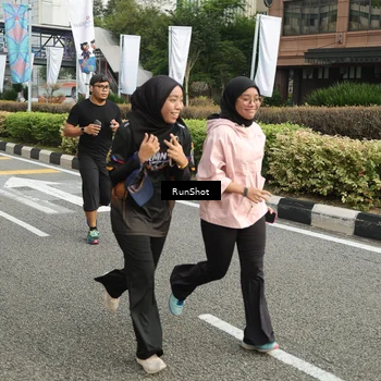 Runner Photo 4754563
