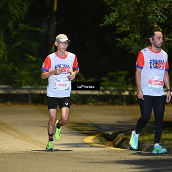 Runner Photo 4754574