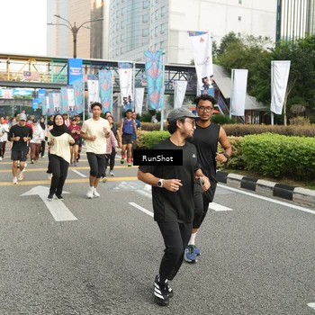 Runner Photo 4754686
