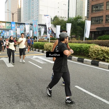 Runner Photo 4754706