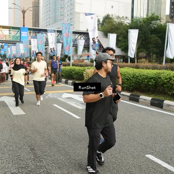 Runner Photo 4754756