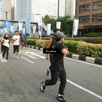 Runner Photo 4754787