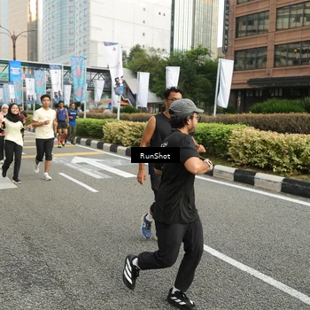 Runner Photo 4754805