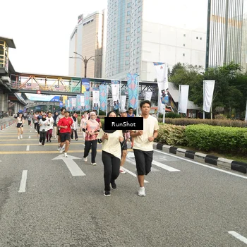 Runner Photo 4755019