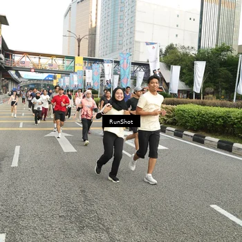 Runner Photo 4755033