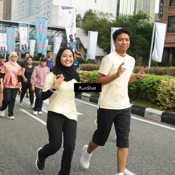 Runner Photo 4755054