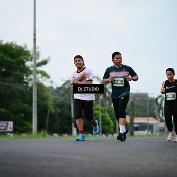Runner Photo 4755055