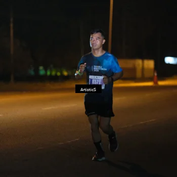 Runner Photo 4755068