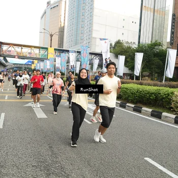 Runner Photo 4755071