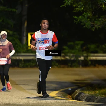 Runner Photo 4755077
