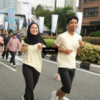 Runner Photo 4755113