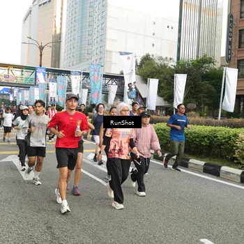 Runner Photo 4755147