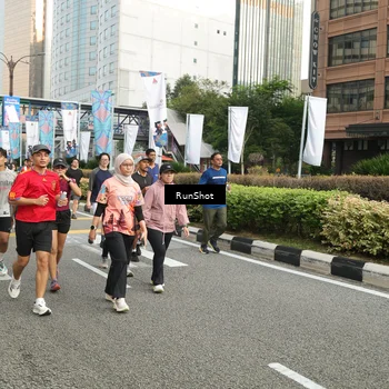 Runner Photo 4755162