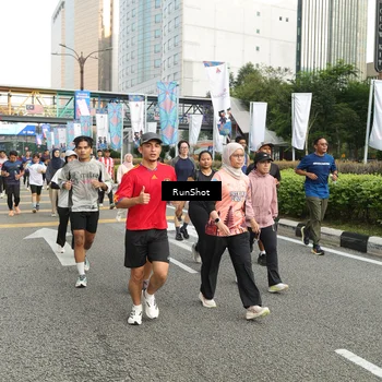 Runner Photo 4755217