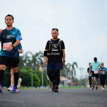 Runner Photo 4755388