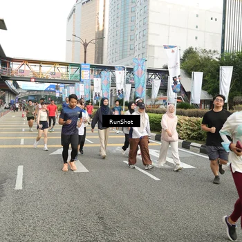 Runner Photo 4755391