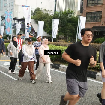 Runner Photo 4755424