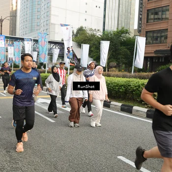 Runner Photo 4755485