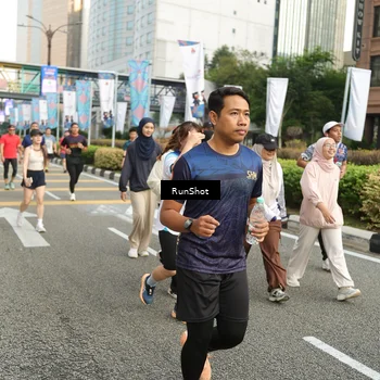 Runner Photo 4755563