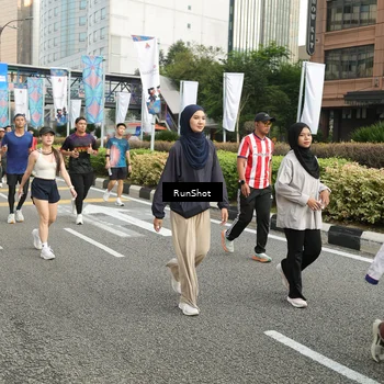 Runner Photo 4755668