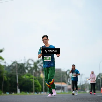 Runner Photo 4755669