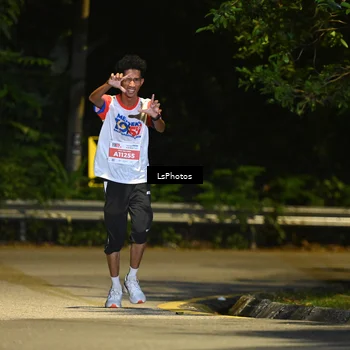 Runner Photo 4755681
