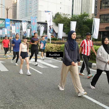 Runner Photo 4755717