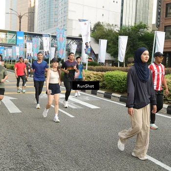 Runner Photo 4755770