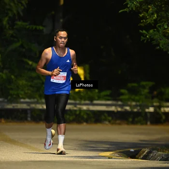Runner Photo 4755773