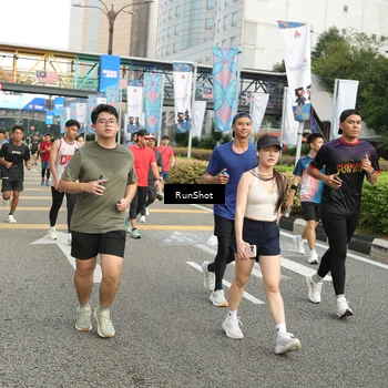 Runner Photo 4755794