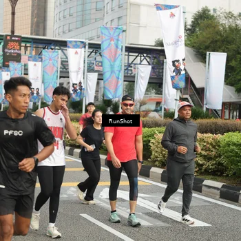 Runner Photo 4755876