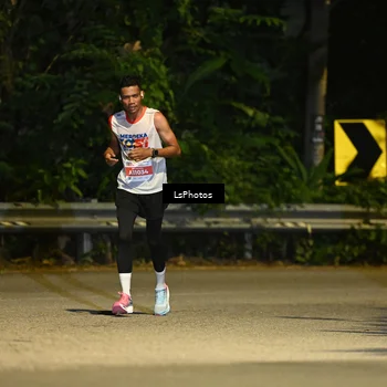 Runner Photo 4755949