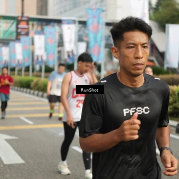 Runner Photo 4755952